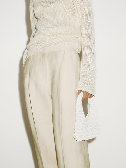 Trousers with dart detail