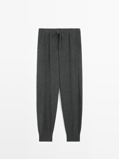 100% wool knit sarouel trousers with pockets