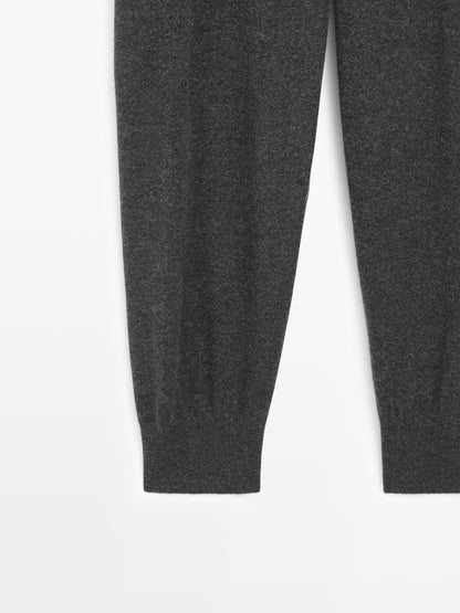 100% wool knit sarouel trousers with pockets