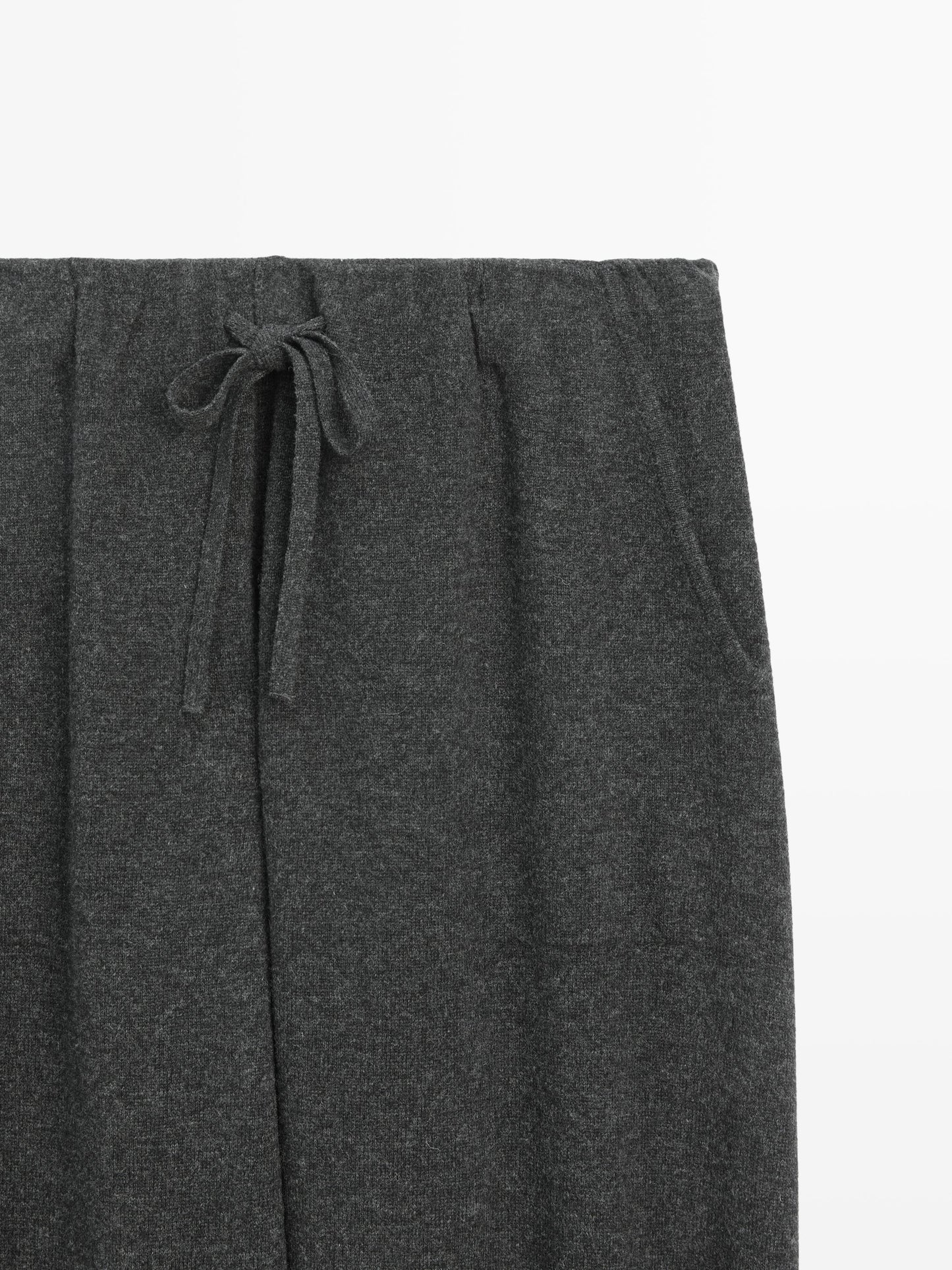 100% wool knit sarouel trousers with pockets