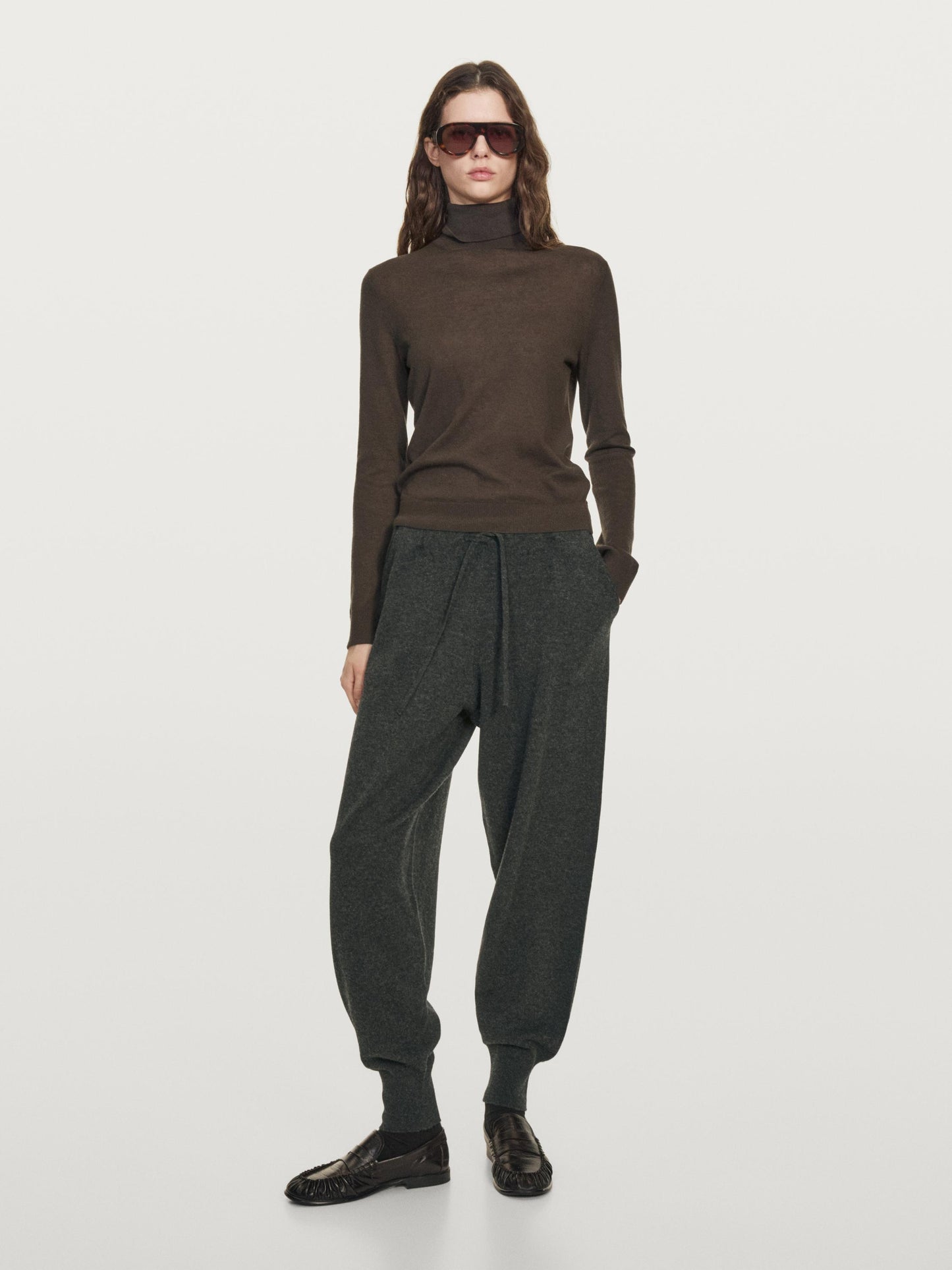 100% wool knit sarouel trousers with pockets