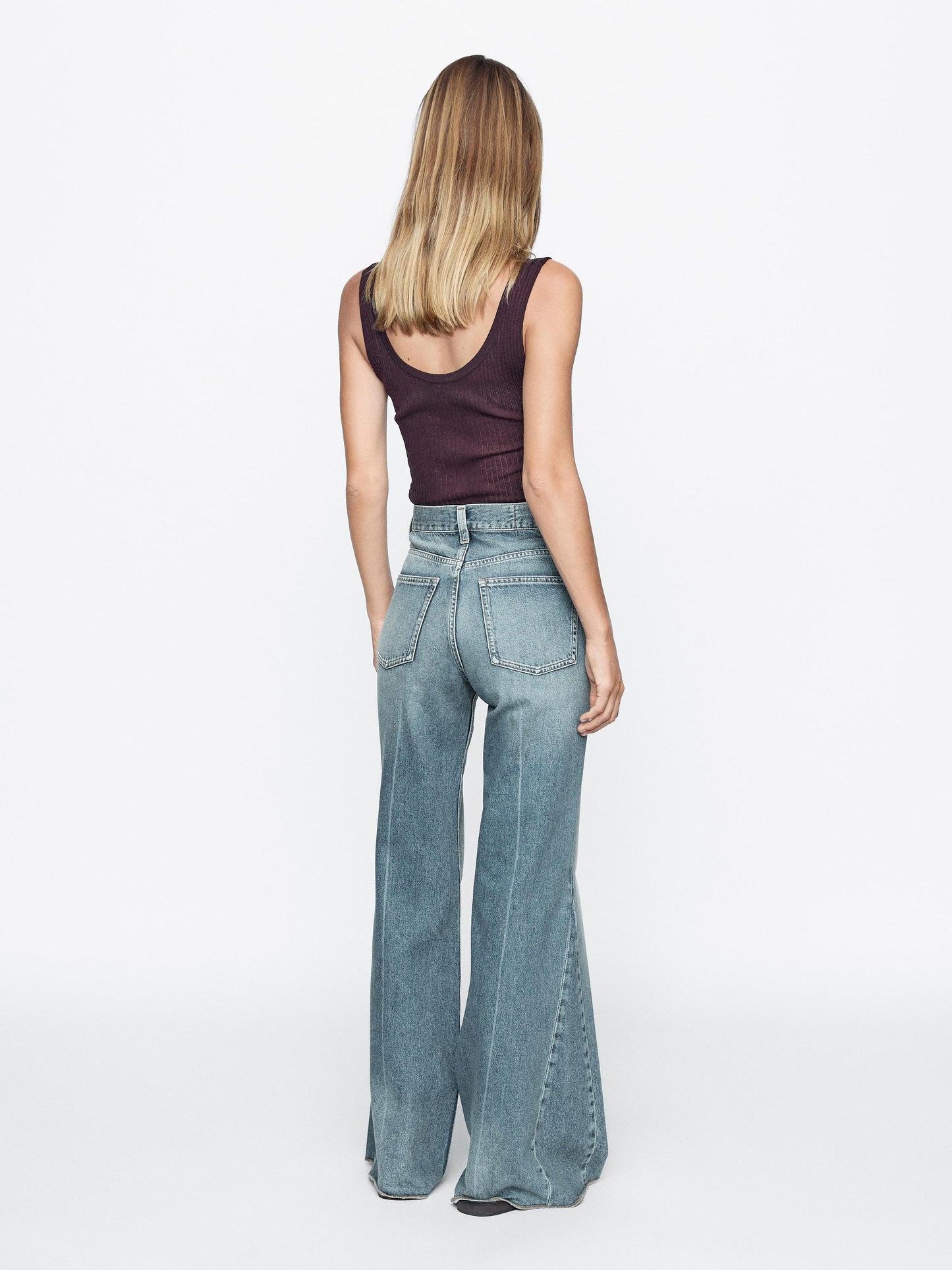 Flared high-waist cotton jeans