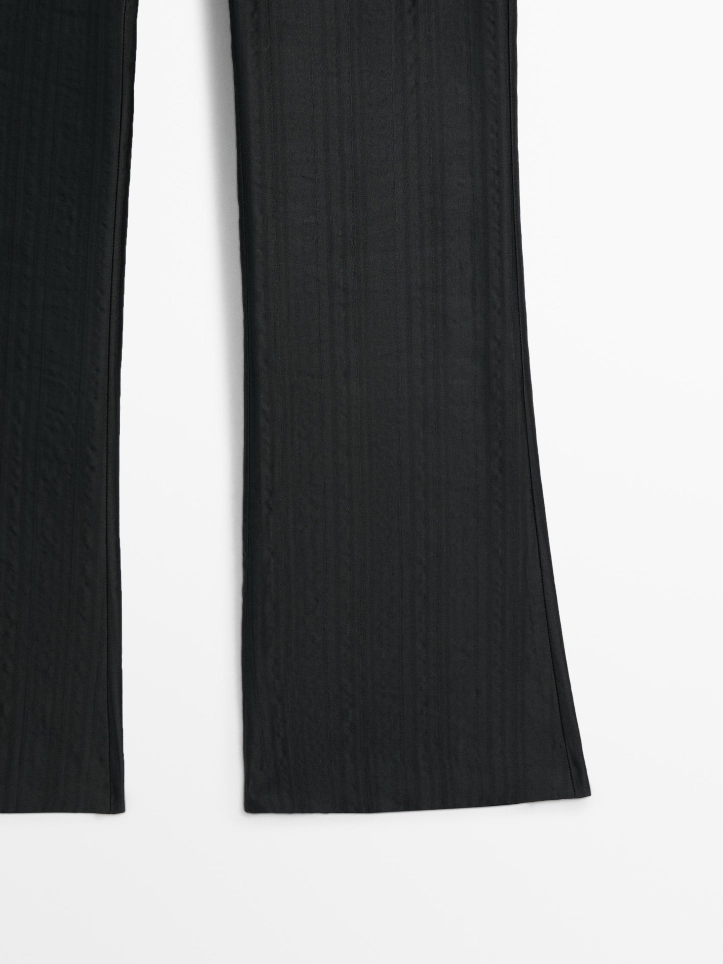 Flowing jacquard trousers