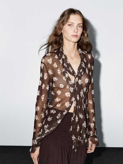 Flowing shirt with scarf collar