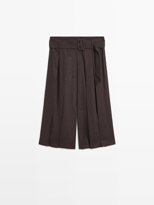 Skort trousers with belt