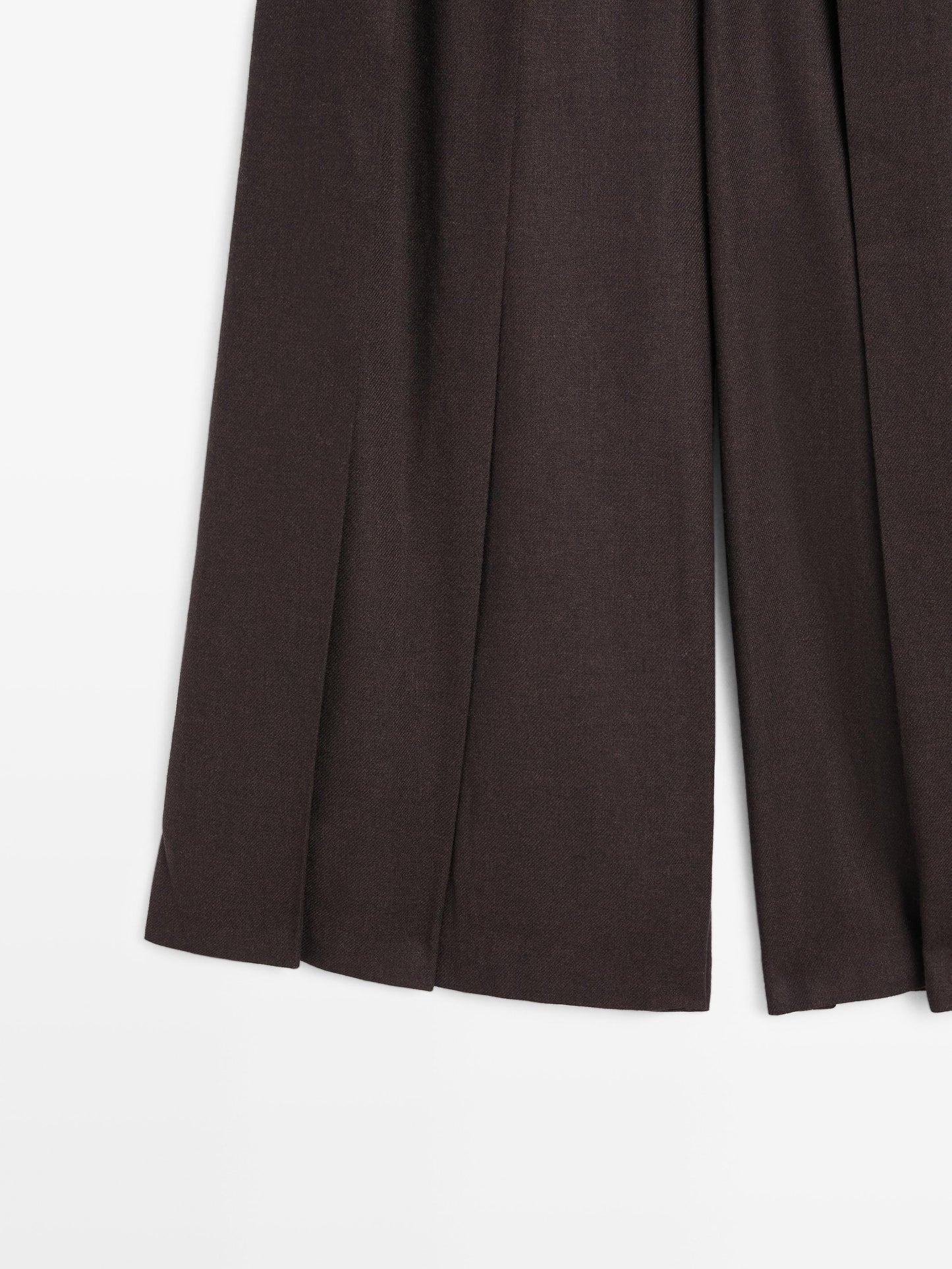 Skort trousers with belt