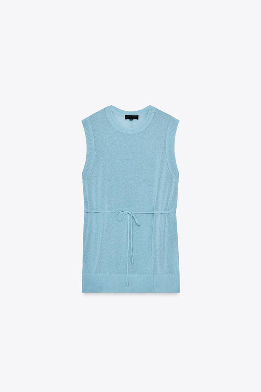 Long knit top with belt