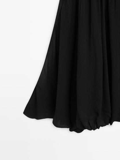 Flowing balloon blouse