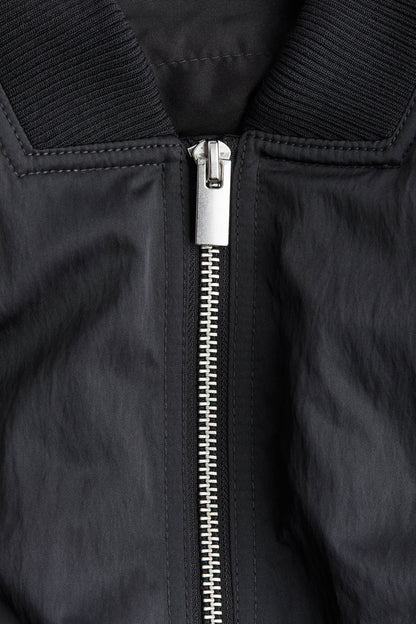 Shoulder-pad bomber jacket