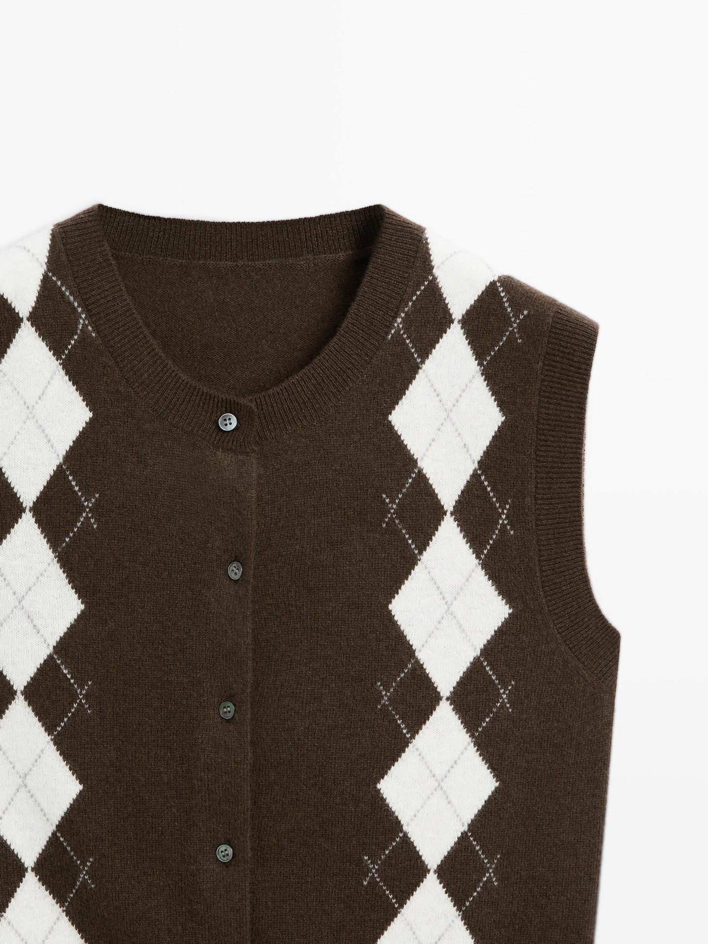 Knit cardigan with diamond detail
