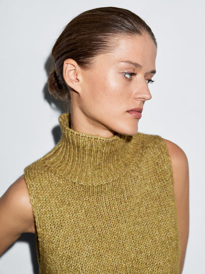 Turtleneck knit vest