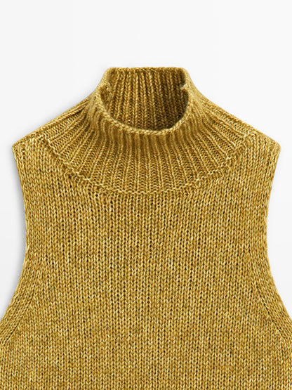 Turtleneck knit vest