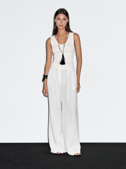 Cotton blend top with frayed piping