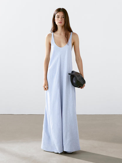 Long flowing dress with back detail