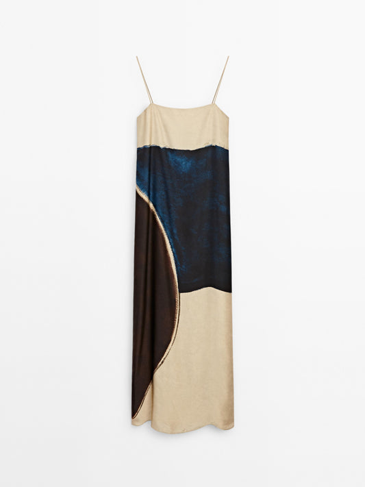 Flowing printed dress