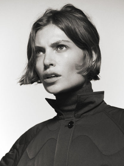 Long water-repellent puffer jacket