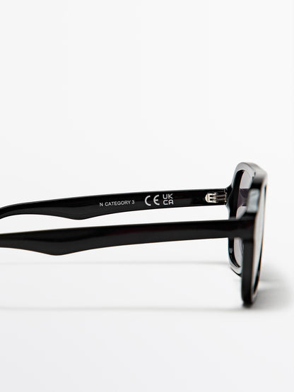 Aviator sunglasses