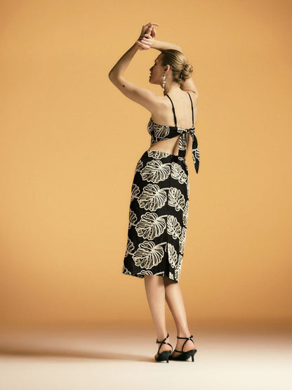 Midi dress with embroidery detailing