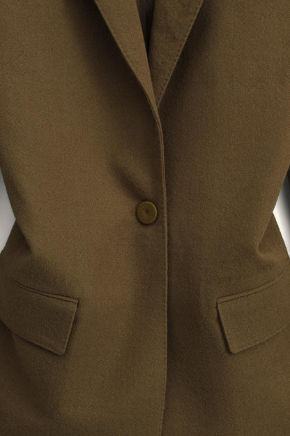 Limited edition 100% wool fitted blazer