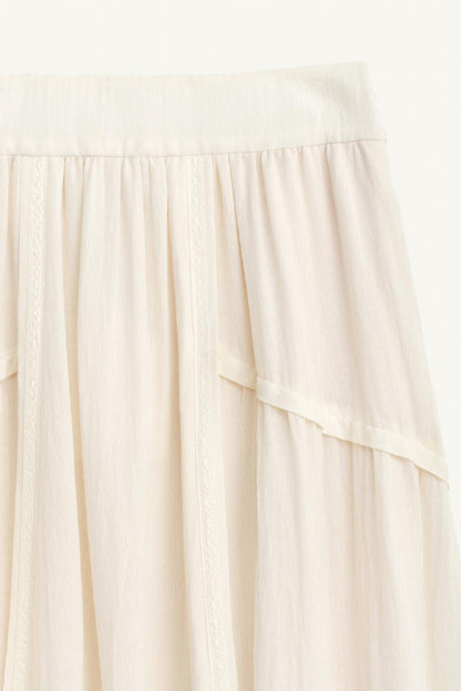 Limited Edition Lace Trim Wool Skirt