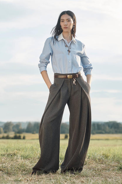 Limited Edition Volume Trousers With Pleats and Wool