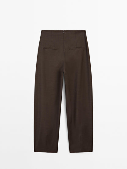 100% wool wide-leg darted trousers
