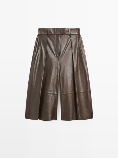 Long nappa leather Bermuda shorts with darts