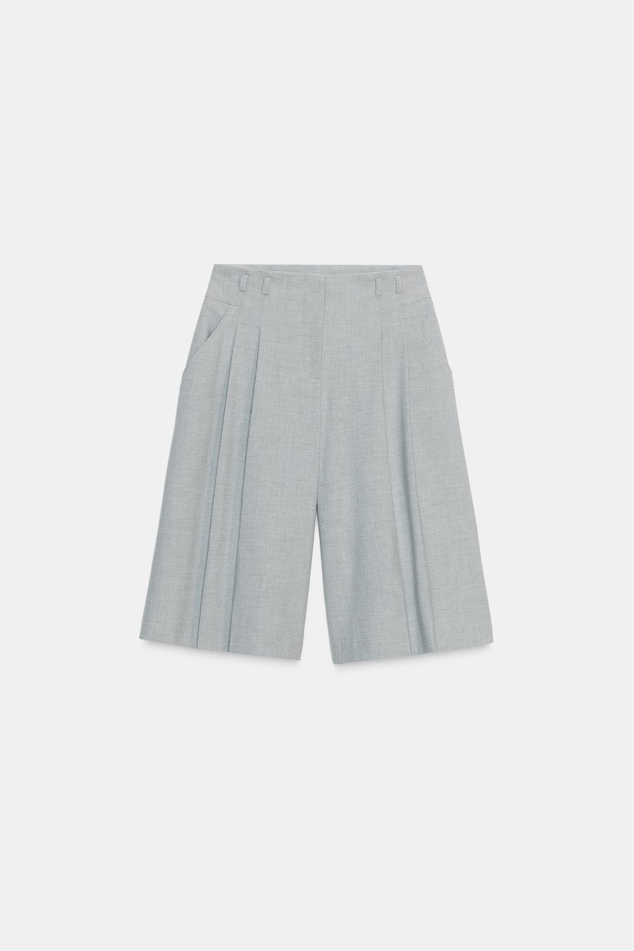 Long Bermuda Shorts With Pleats