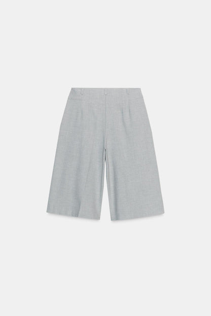 Long Bermuda Shorts With Pleats