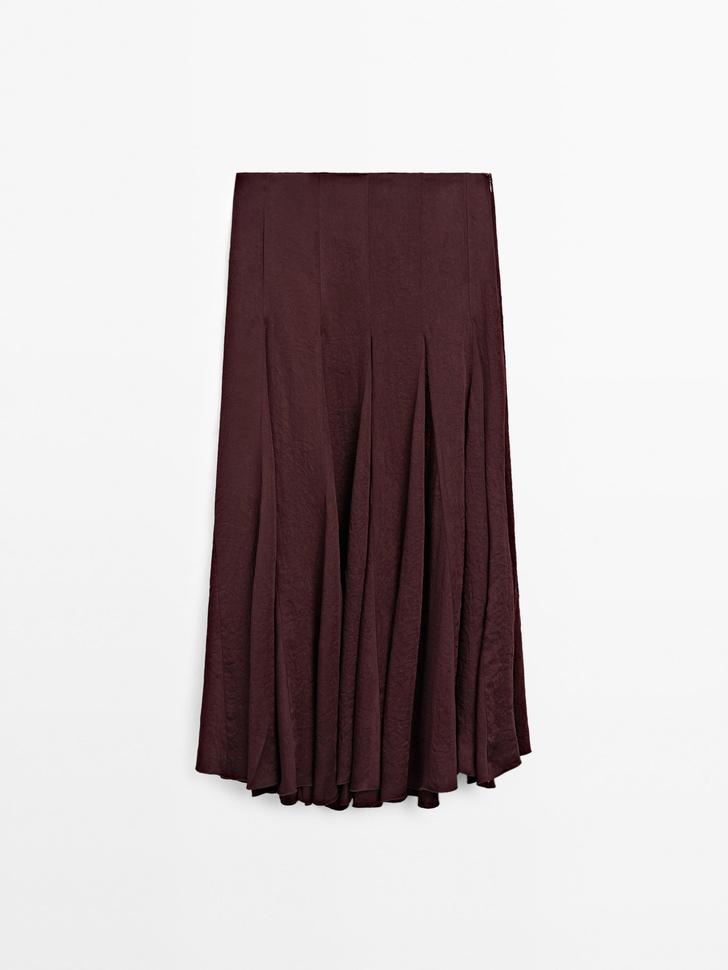 Flowing midi skirt with godet details