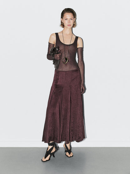 Flowing midi skirt with godet details