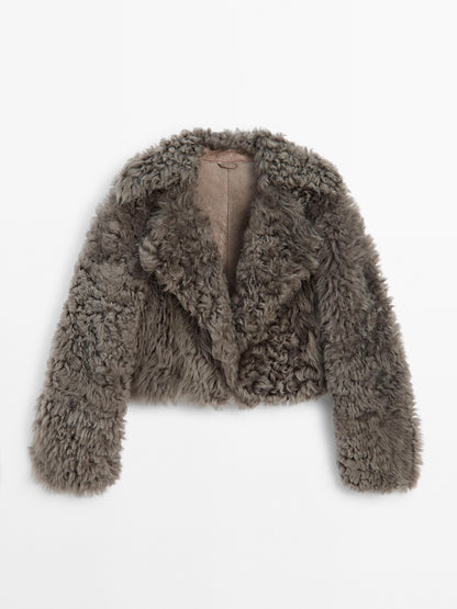 Short fur coat