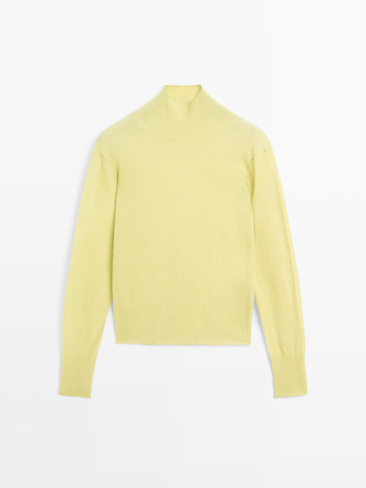 Knit 100% wool mock turtleneck sweater
