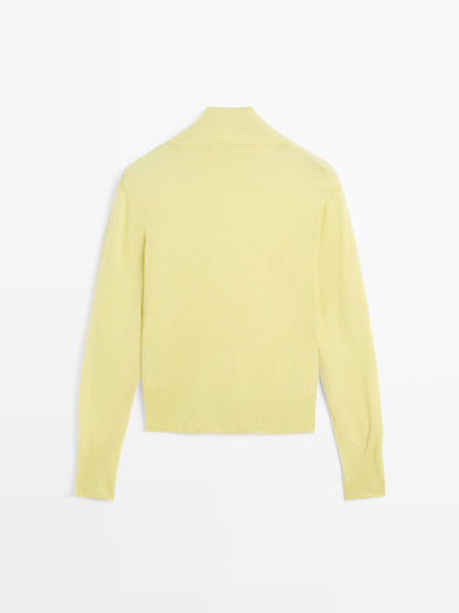 Knit 100% wool mock turtleneck sweater