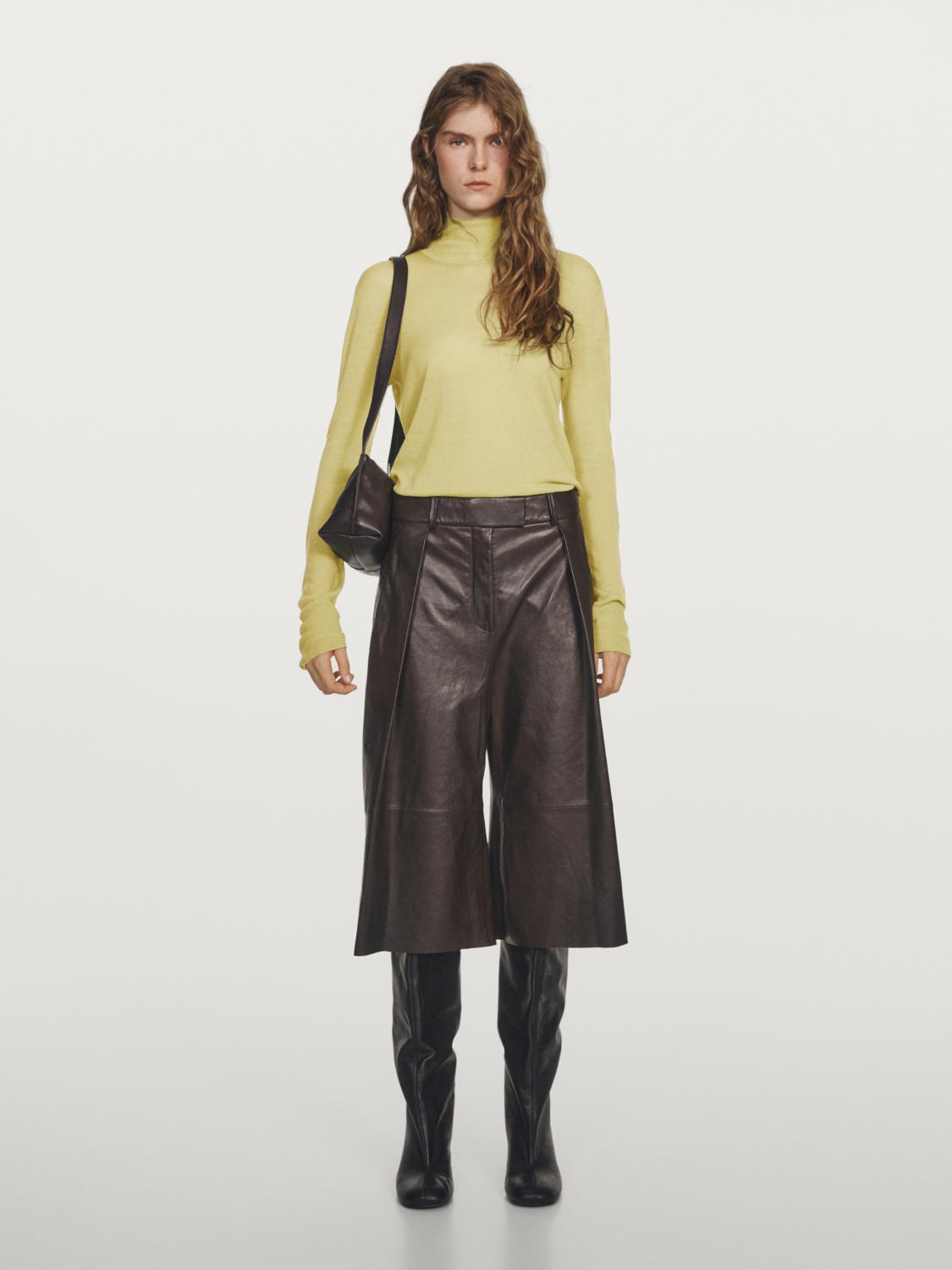 Knit 100% wool mock turtleneck sweater