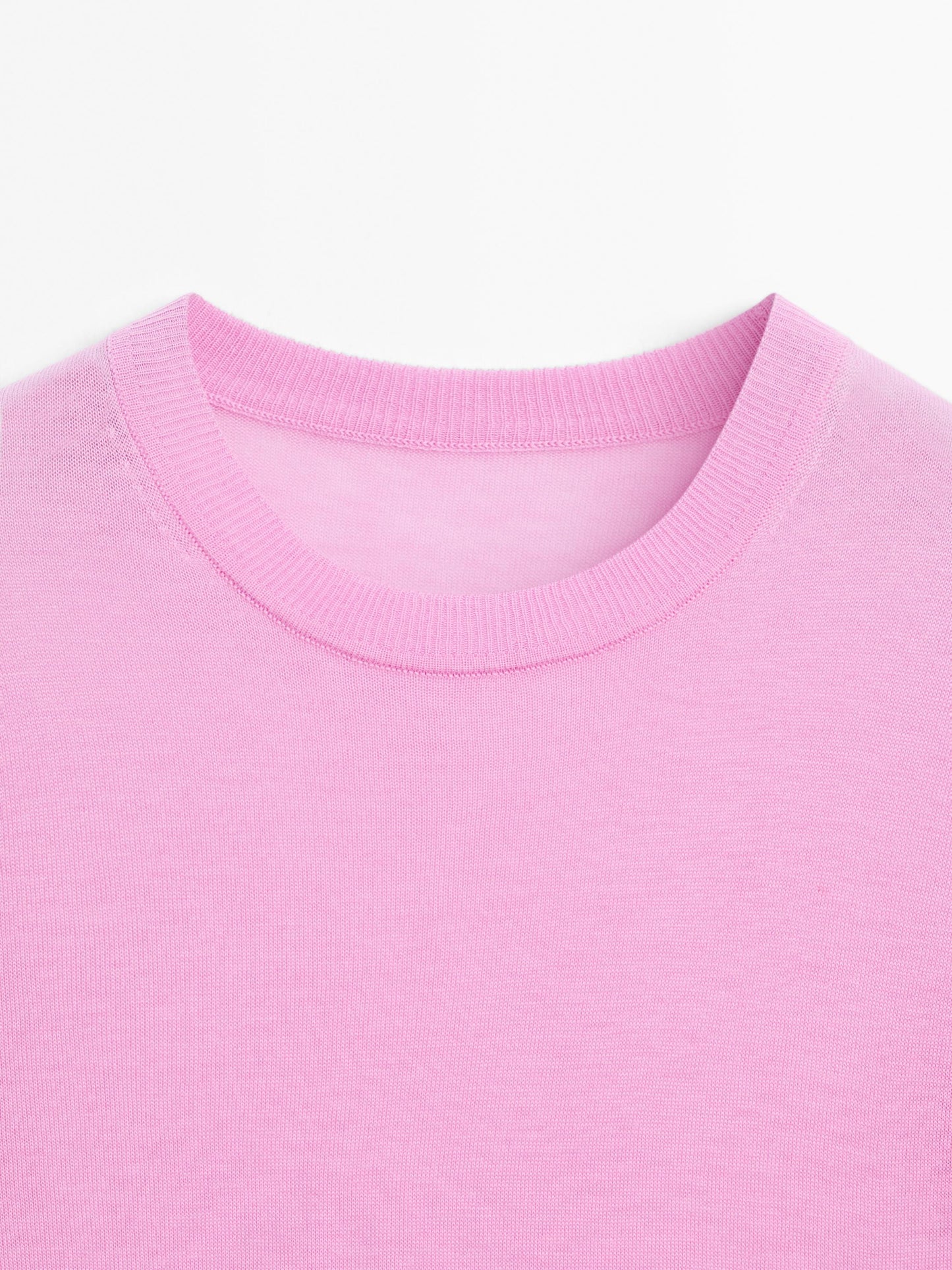 Short sleeve knit sweater