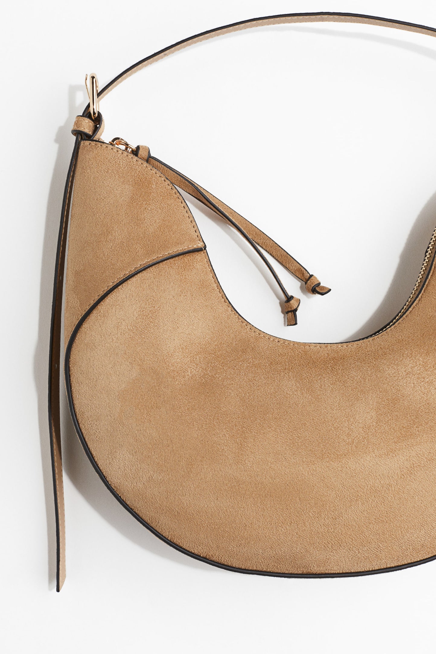 U-shaped shoulder bag