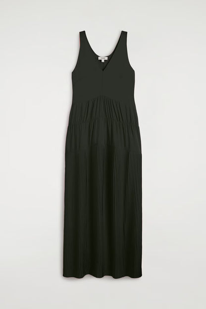 Gathered pleated V-neck maxi dress