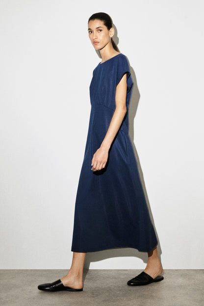Sculpted Gathered Jersey Midi Dress
