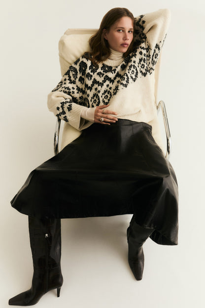 Jacquard-knit jumper