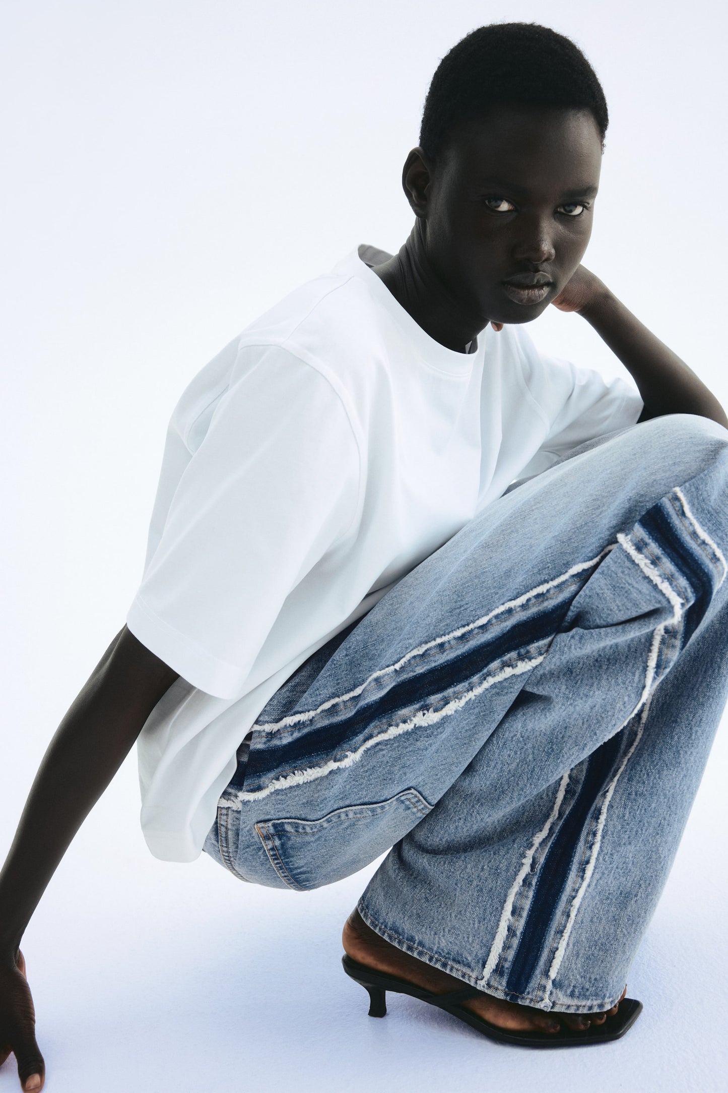 Side-panelled jeans