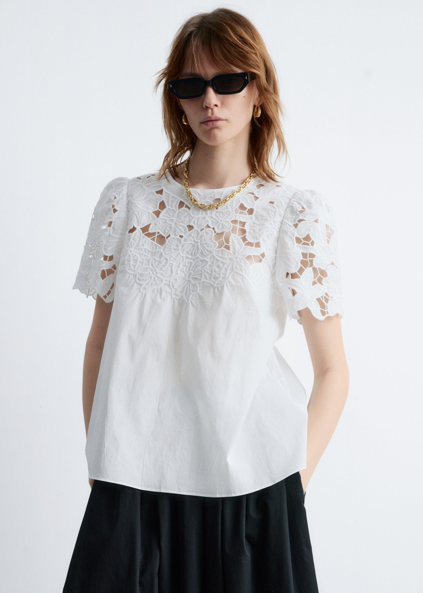 Short-Sleeve Floral-Embroidery Blouse