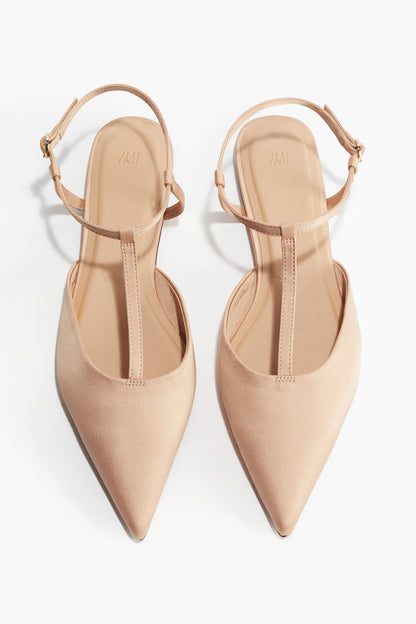 Pointed satin sandals