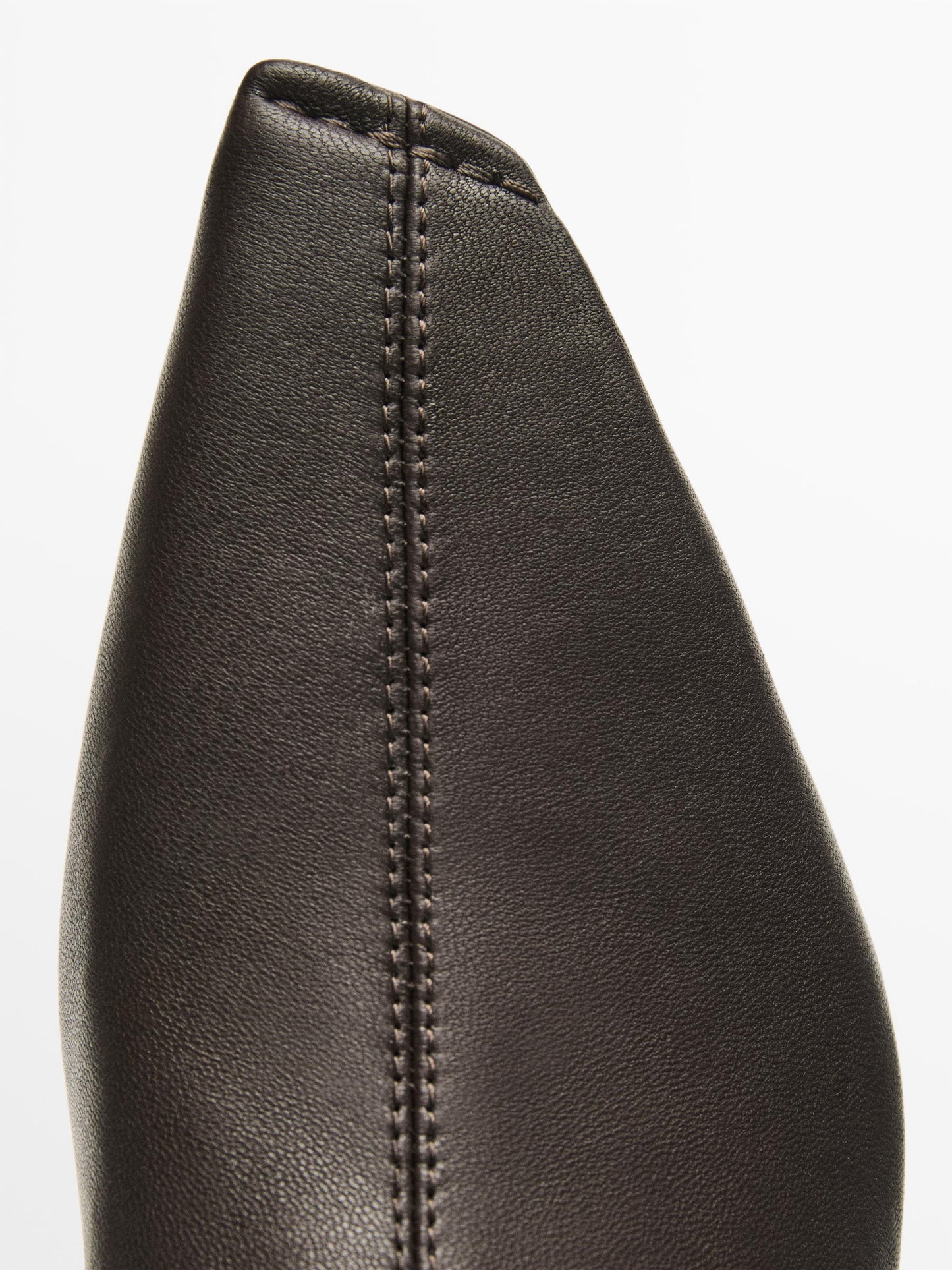 Stretch heeled boots