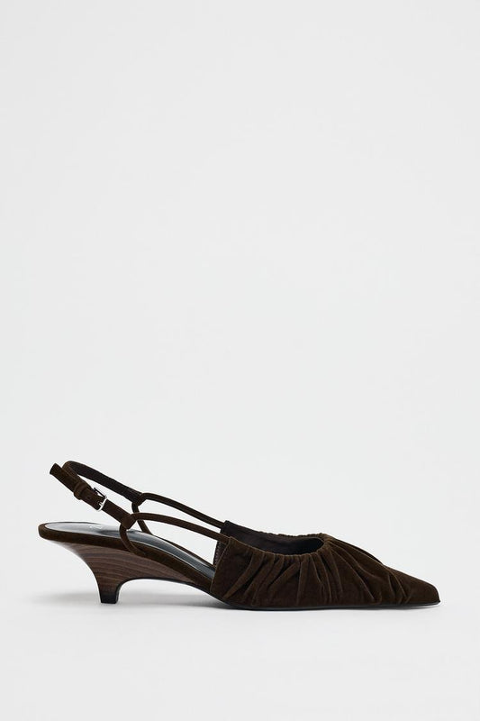 Gathered velvet-effect slingbacks