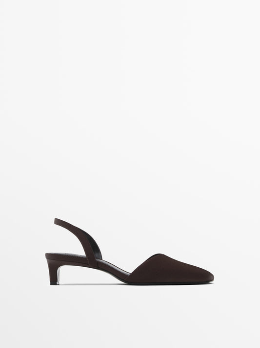 Heeled satin shoes