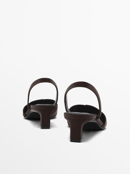 Heeled satin shoes