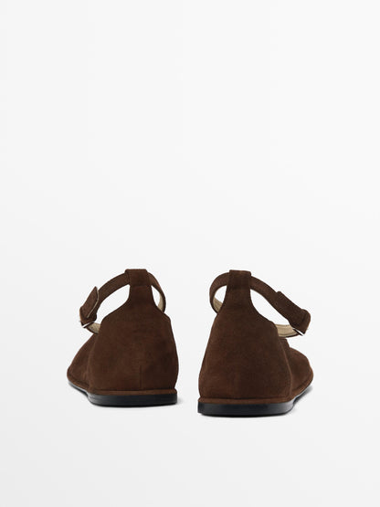 Ballet flats with buckled ankle strap · Brown · Flat Shoes | Massimo Dutti