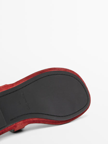 Split suede flat sandals