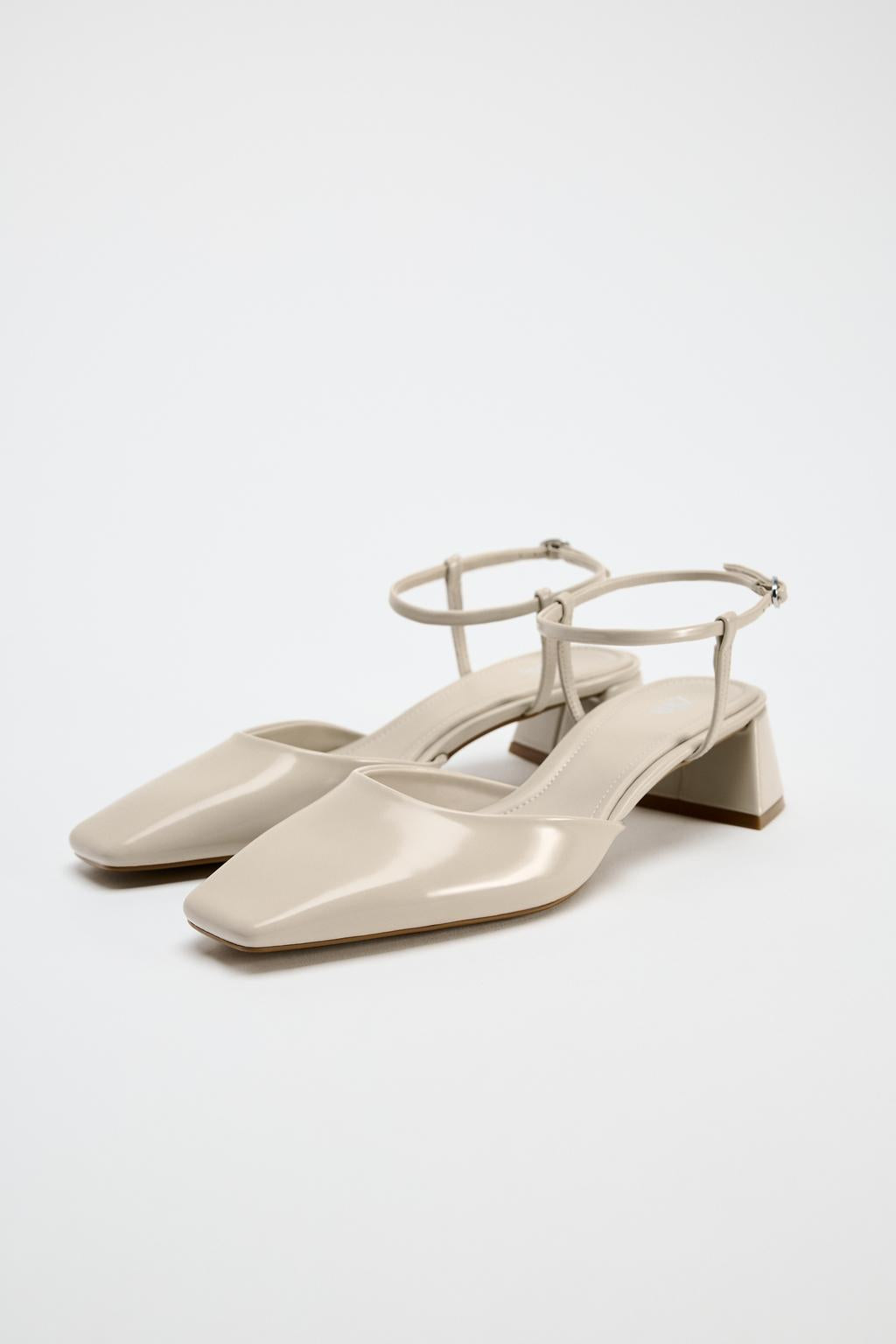 Faux-Patent Finish Slingback Shoes